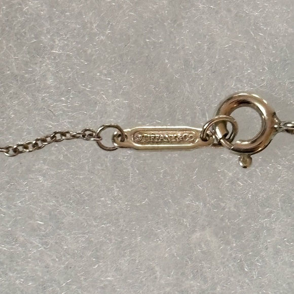 Tiffany & Co. Atlas bar Roman numeral pendant necklace - Picture 4 of 8